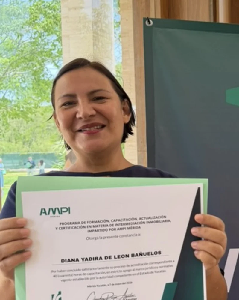 Diana De León