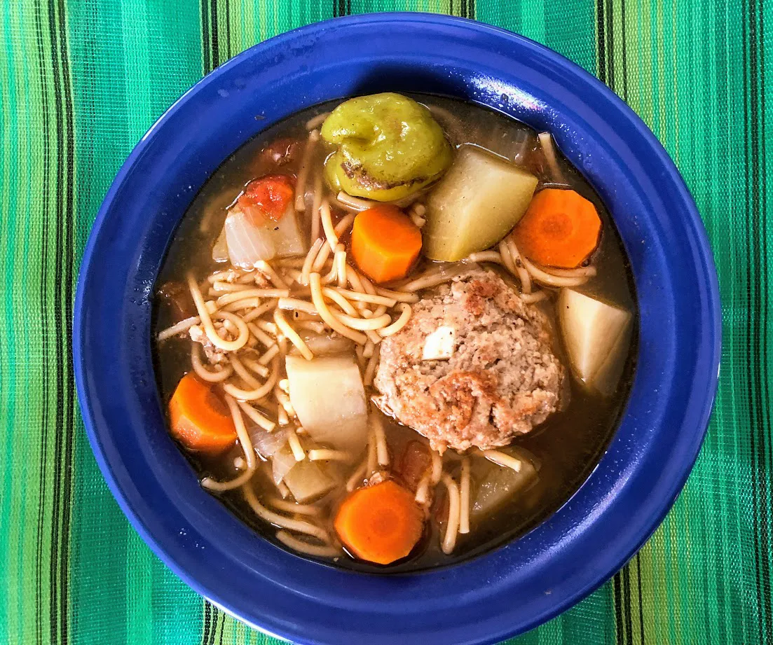 Recipe for Yucatecan meatballs with noodles — Casas en Valladolid