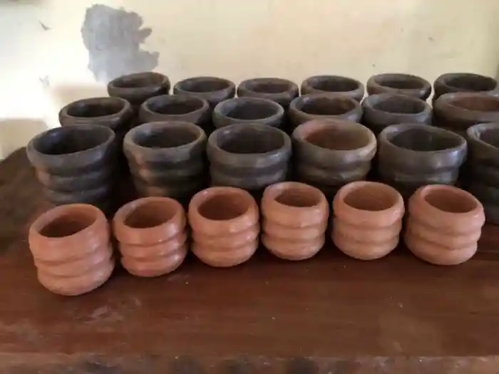 Emilio Espadas: Alfarero en Uayma.