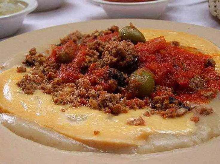 Receta del tradicional Queso Relleno Vallisoletano.