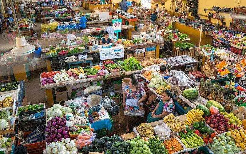 The Valladolid Market, an unmissable experience, selling fruit, Valladolid, Yucatan
